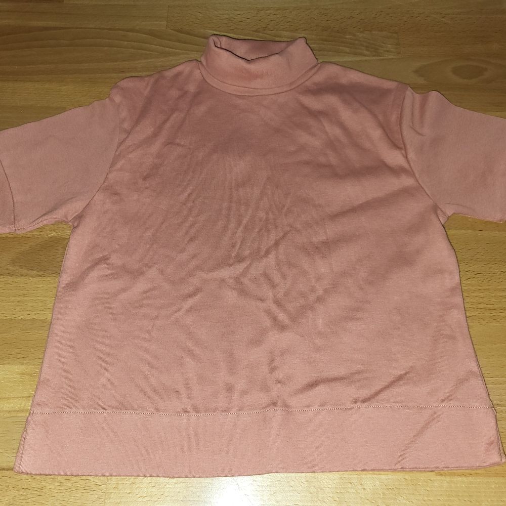 Nwt The Sunday Collective Mock Neck Girls Size 6-7, Cedarwood